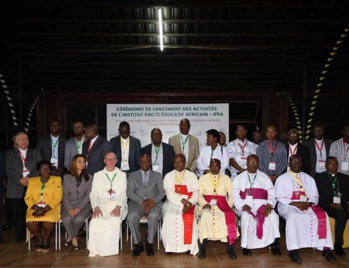 Lancement officiel des activités de l’Institut Pacte Éducatif Africain